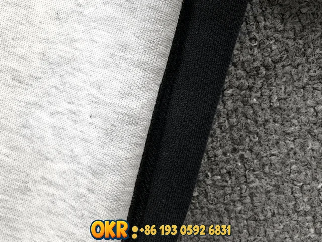 Nike Jackets Hooded full-zip color-block jacket with sleeve zip pocket product detail image 9