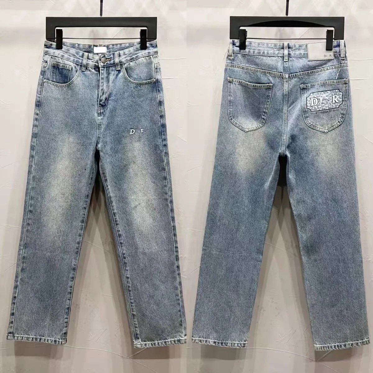 Jeans photo 3