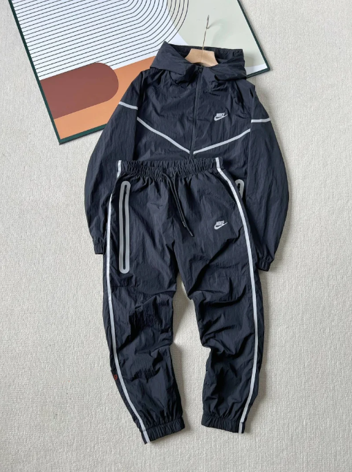 Nike Jackets Color-block zip-up track jacket — Set 9