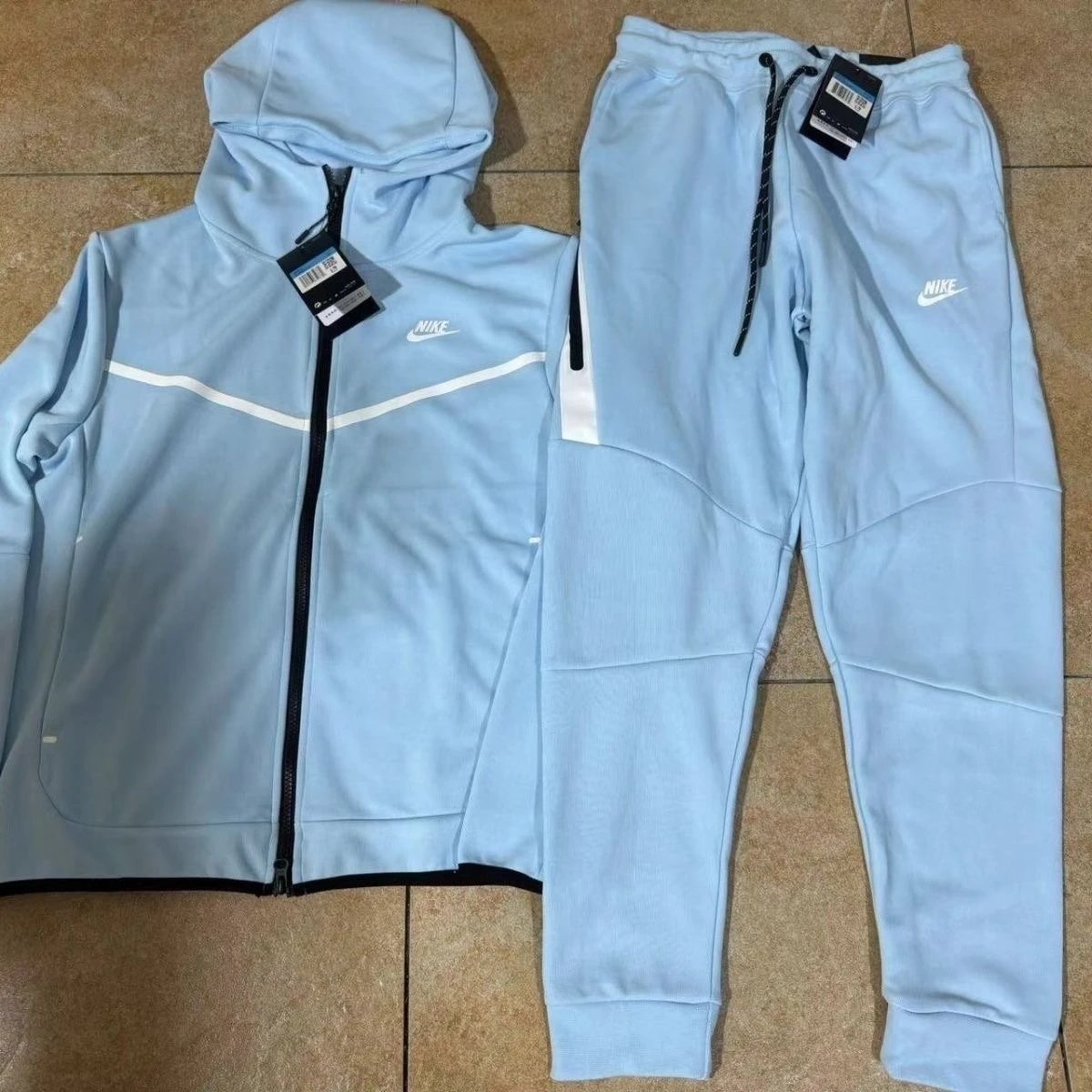 Nike Spring and Autumn Sports Suit Hooded Training Jacket photo 8