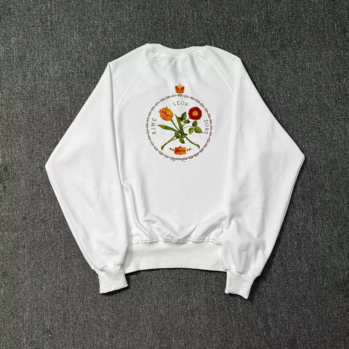 Printed Versatile Sweatshirt photo 5