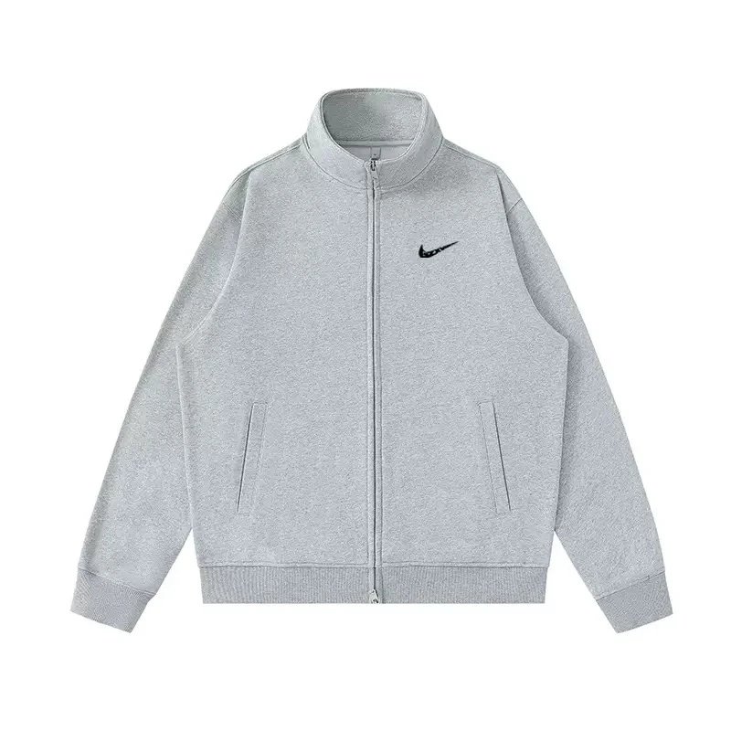 Nike Women's Hooded Running Jacket photo 2
