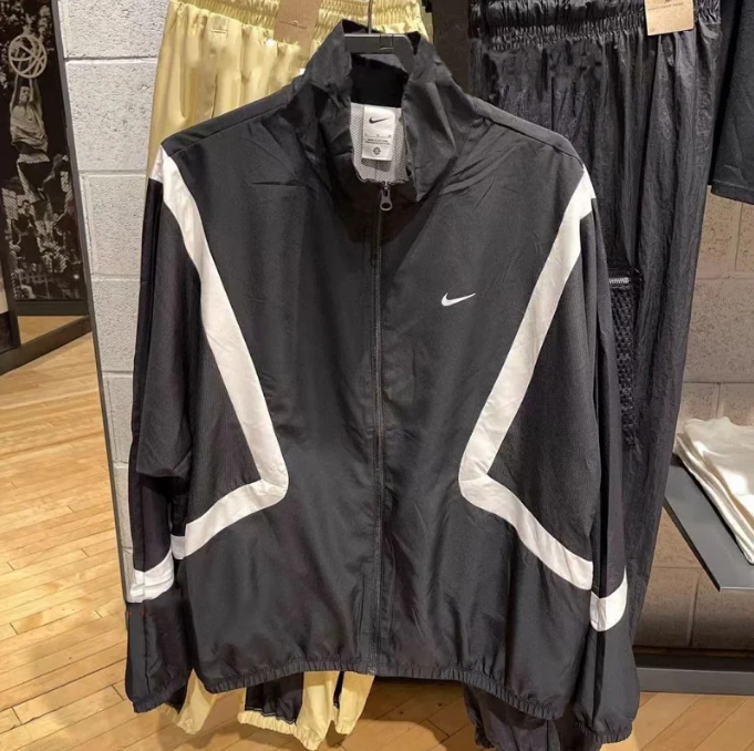Nike Jackets Color-block zip-up track jacket — Black