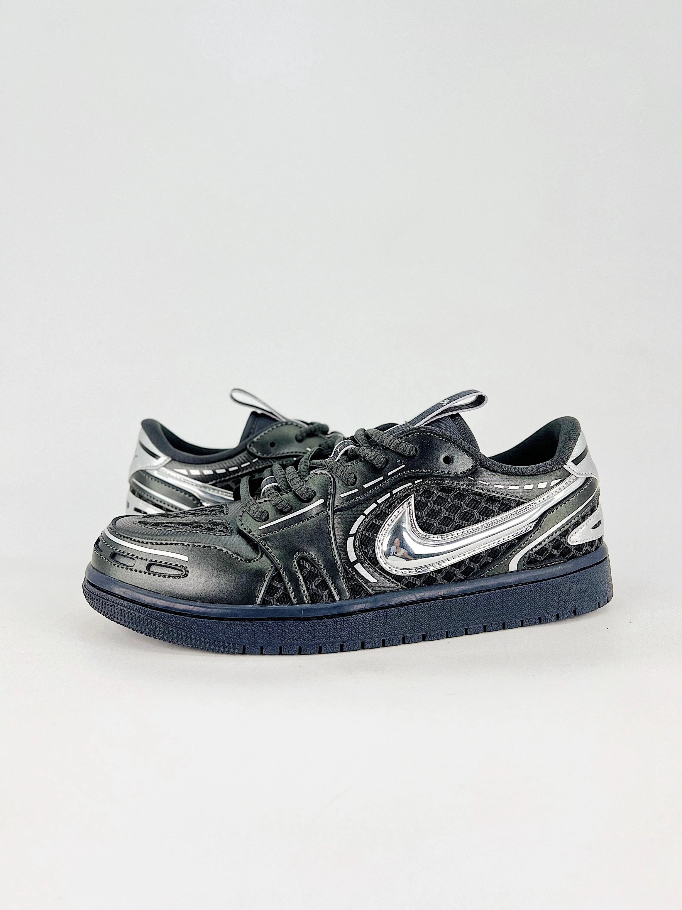 Nike Air Force 1 Bla