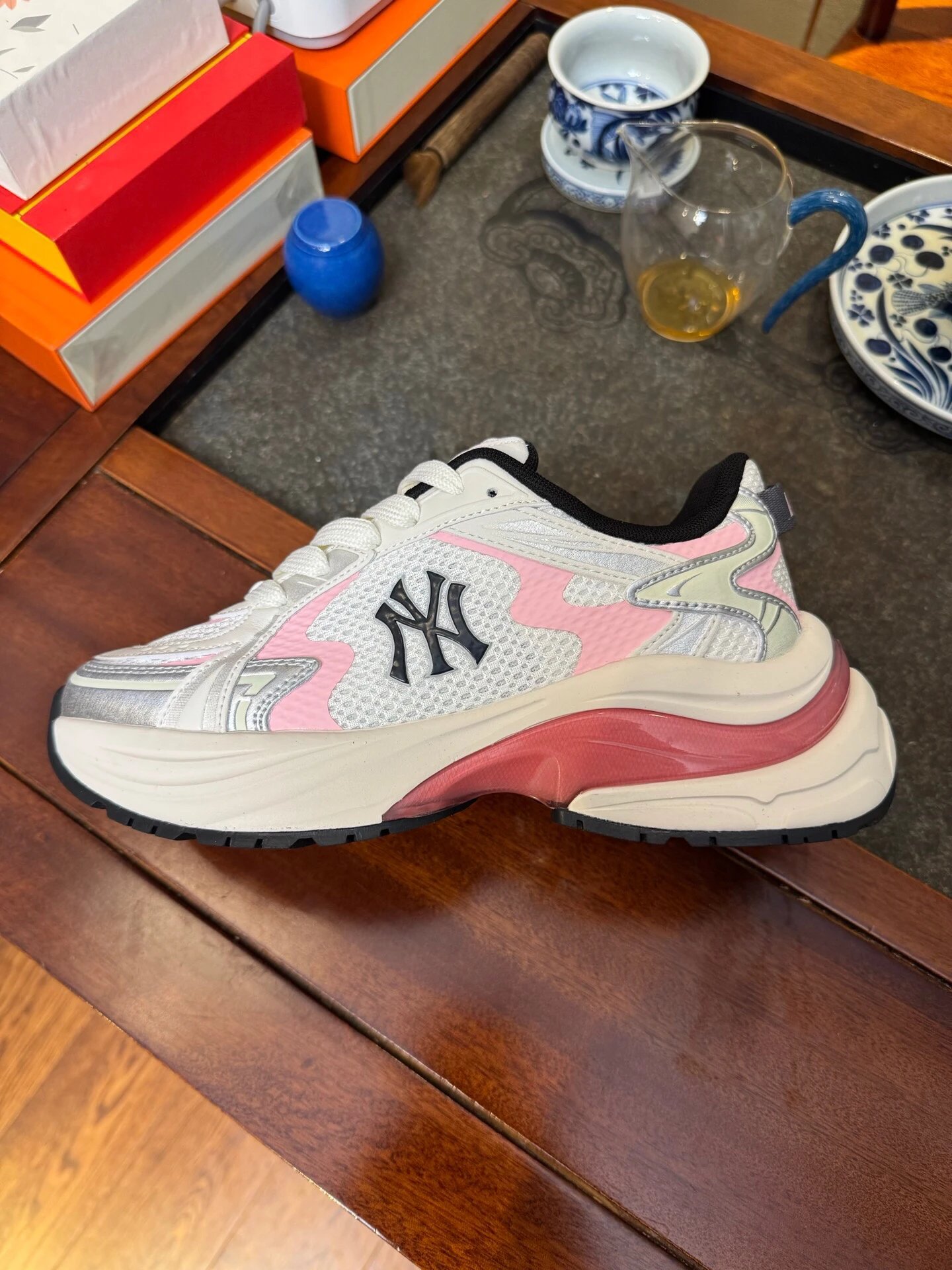 MLB New York Yankees Chunky Sneakers Pink White