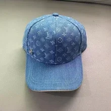 LV Hat