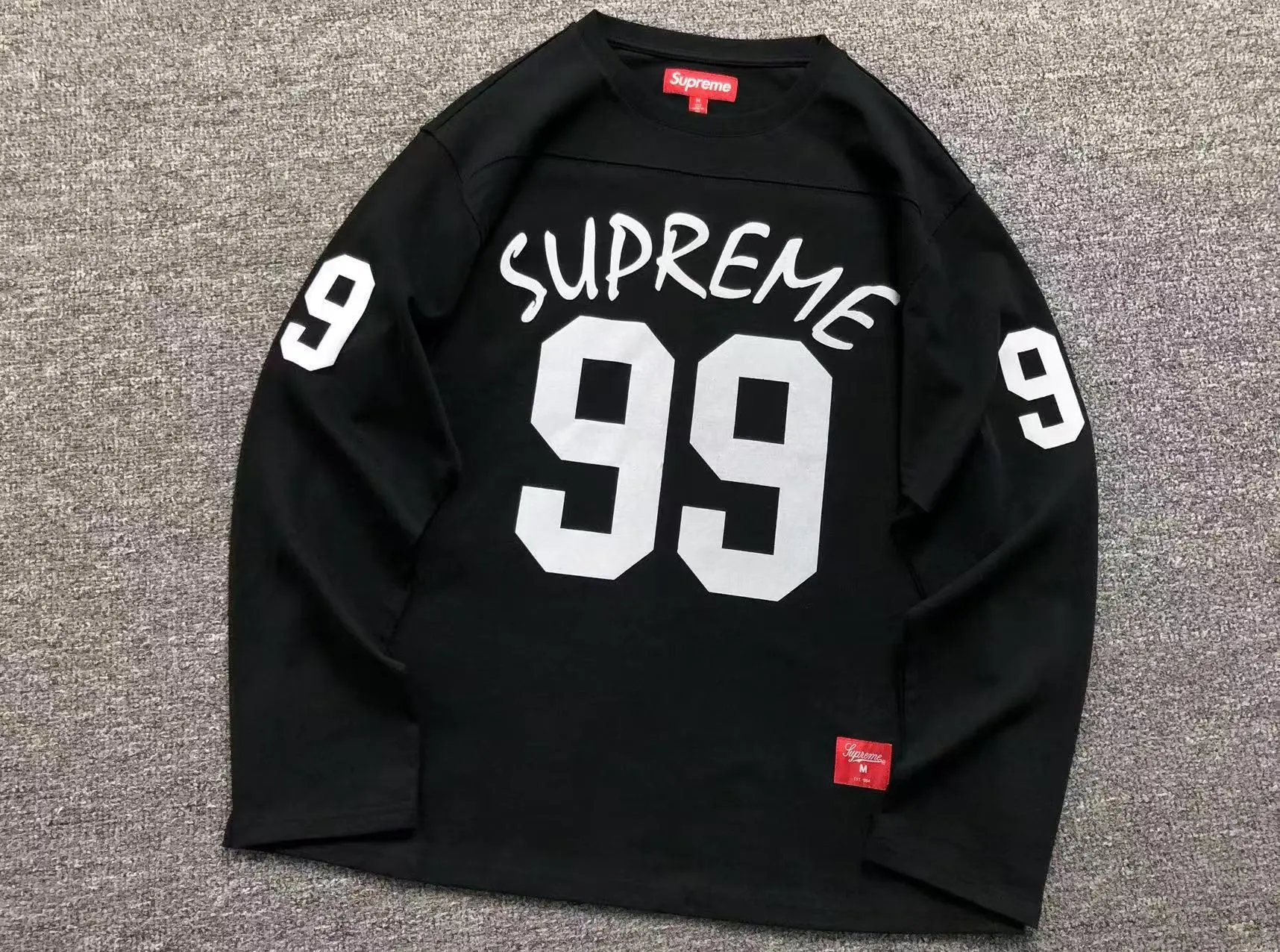 D429# Embroidered Logo Letter Black
