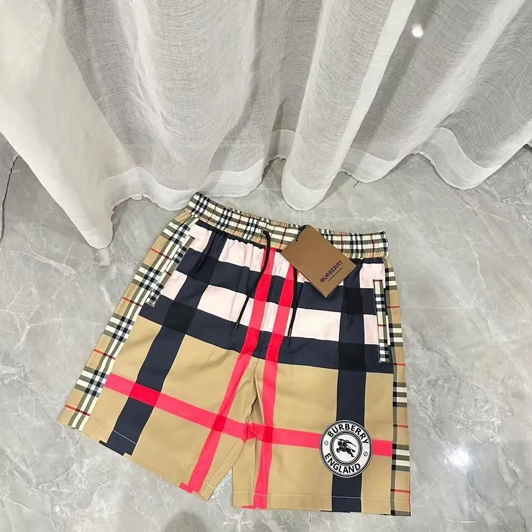 Burberry shorts -10