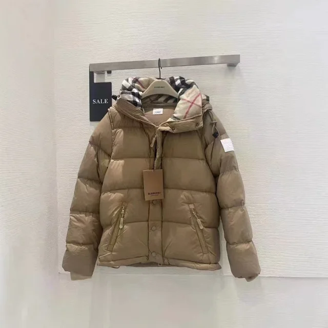 Burberry Zip-up hoodies and hooded down jackets with check lining product detail image 11