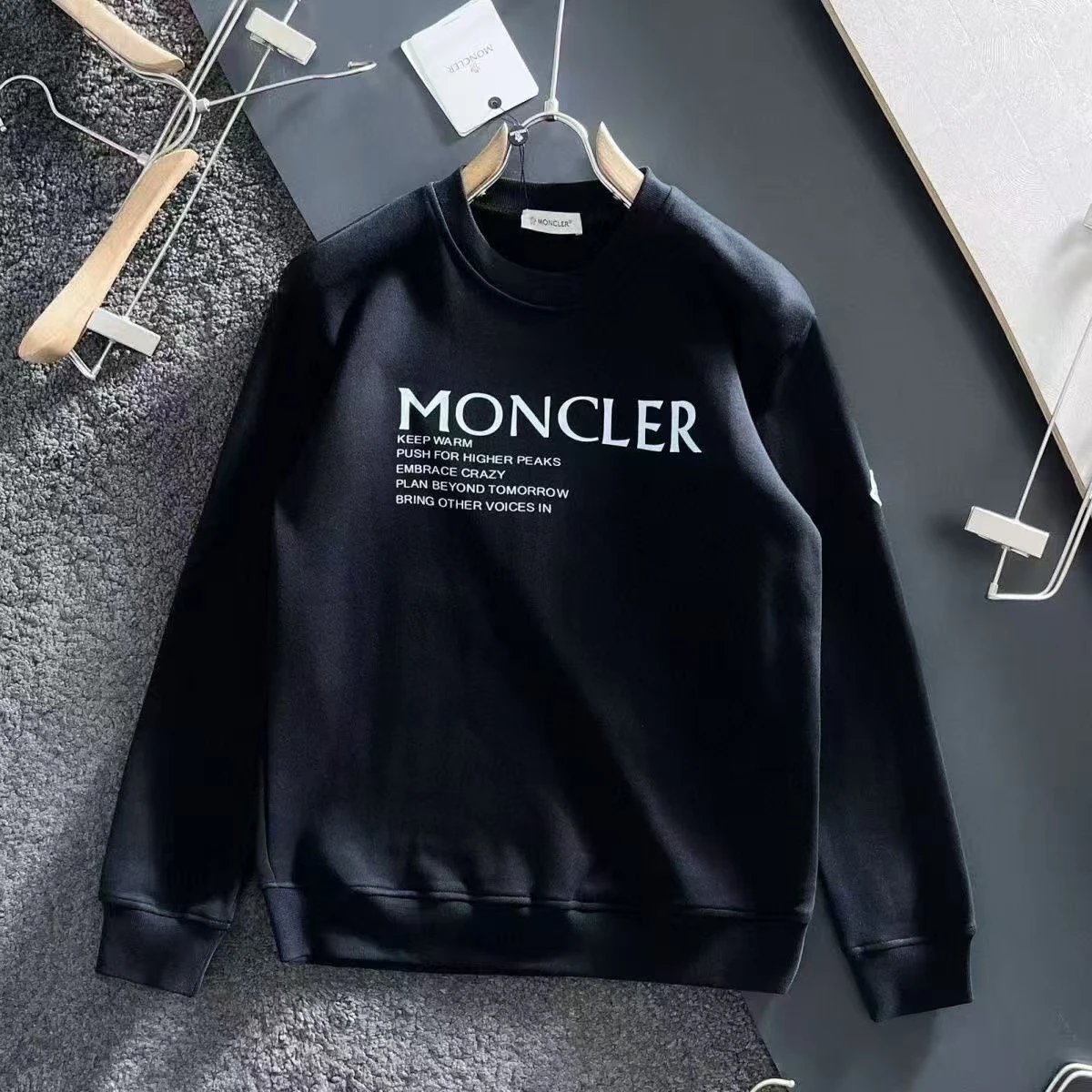Product view 16