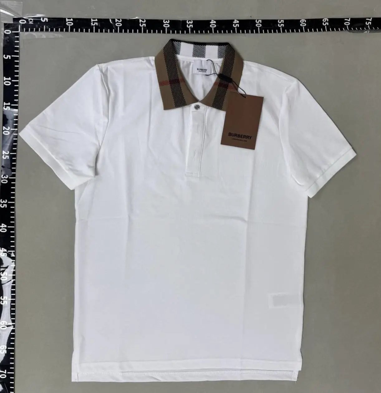 Burberry white polo shirt -01