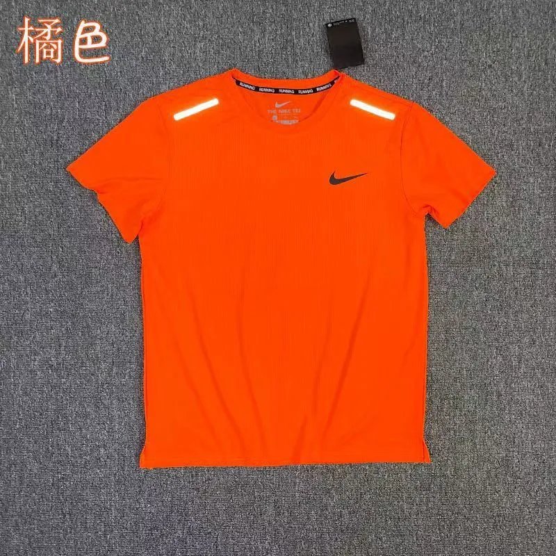 Nike反光橙色上衣