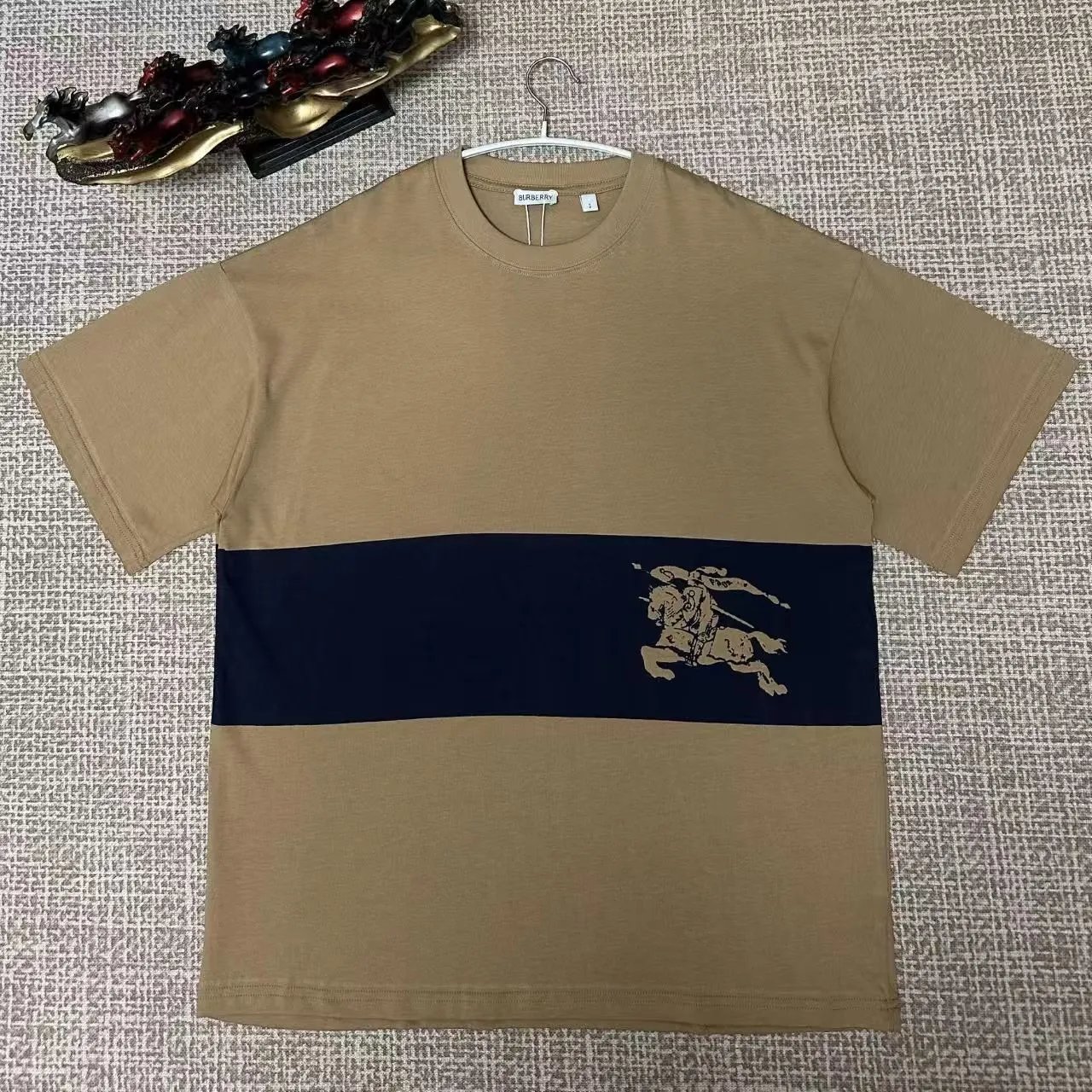 Burberry khaki T-shirt