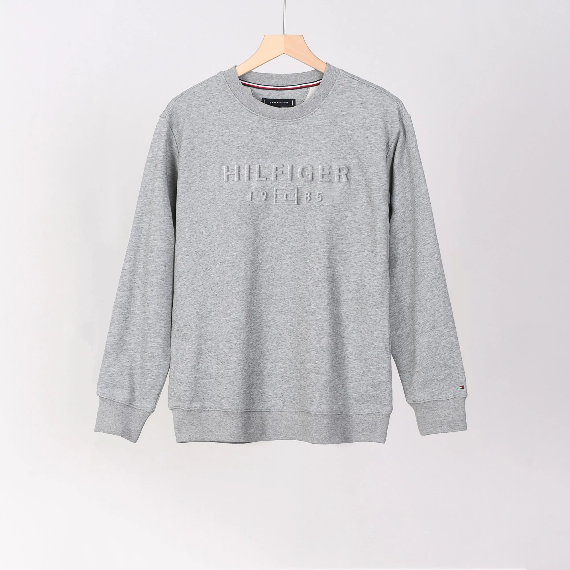 Tommy Hilfiger Heritage Logo Crewneck Navy Sweatshirt - 13