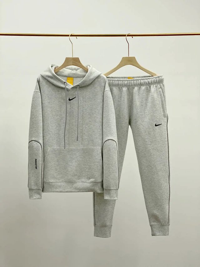 Nike Tech Fleece Suit: seller detail photo 2