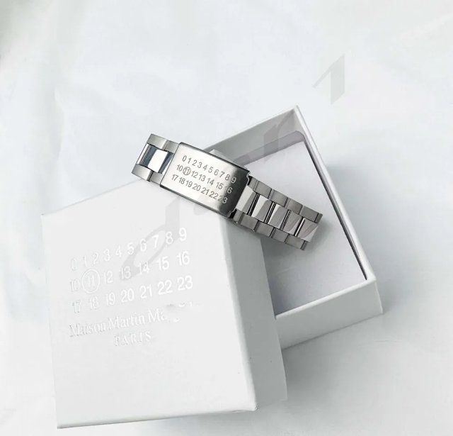 Maison Margiela Bracelet: seller detail photo 4
