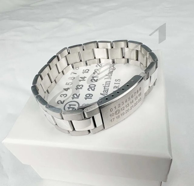 Maison Margiela Bracelet: seller detail photo 3