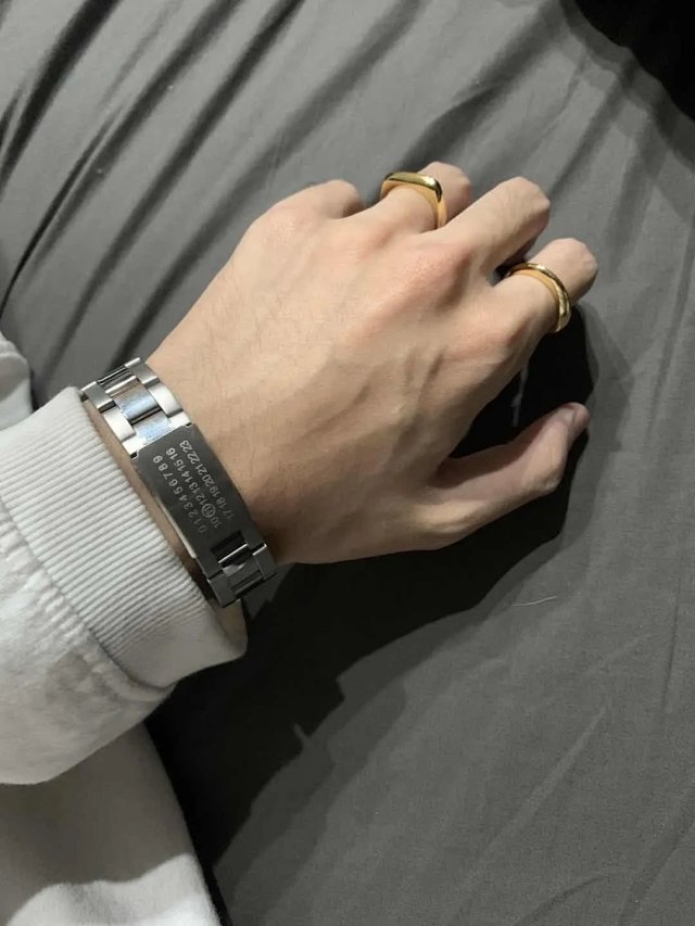 Maison Margiela Bracelet: seller detail photo 1