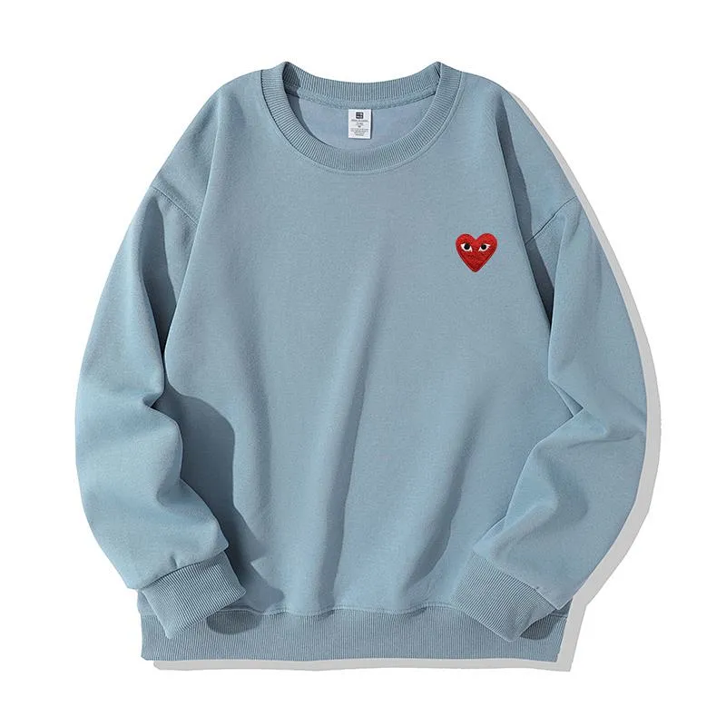 Comme des Garçons PLAY Crewneck Sweatshirt with Small Red Heart - rep longsleeve