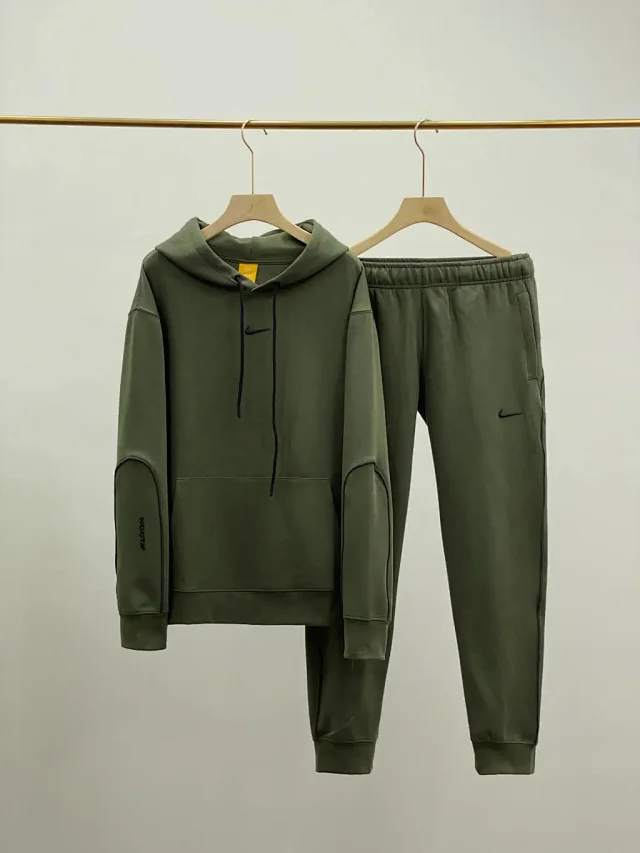 Nike Tracksuits Hooded sweatshirt and joggers set product detail image 7