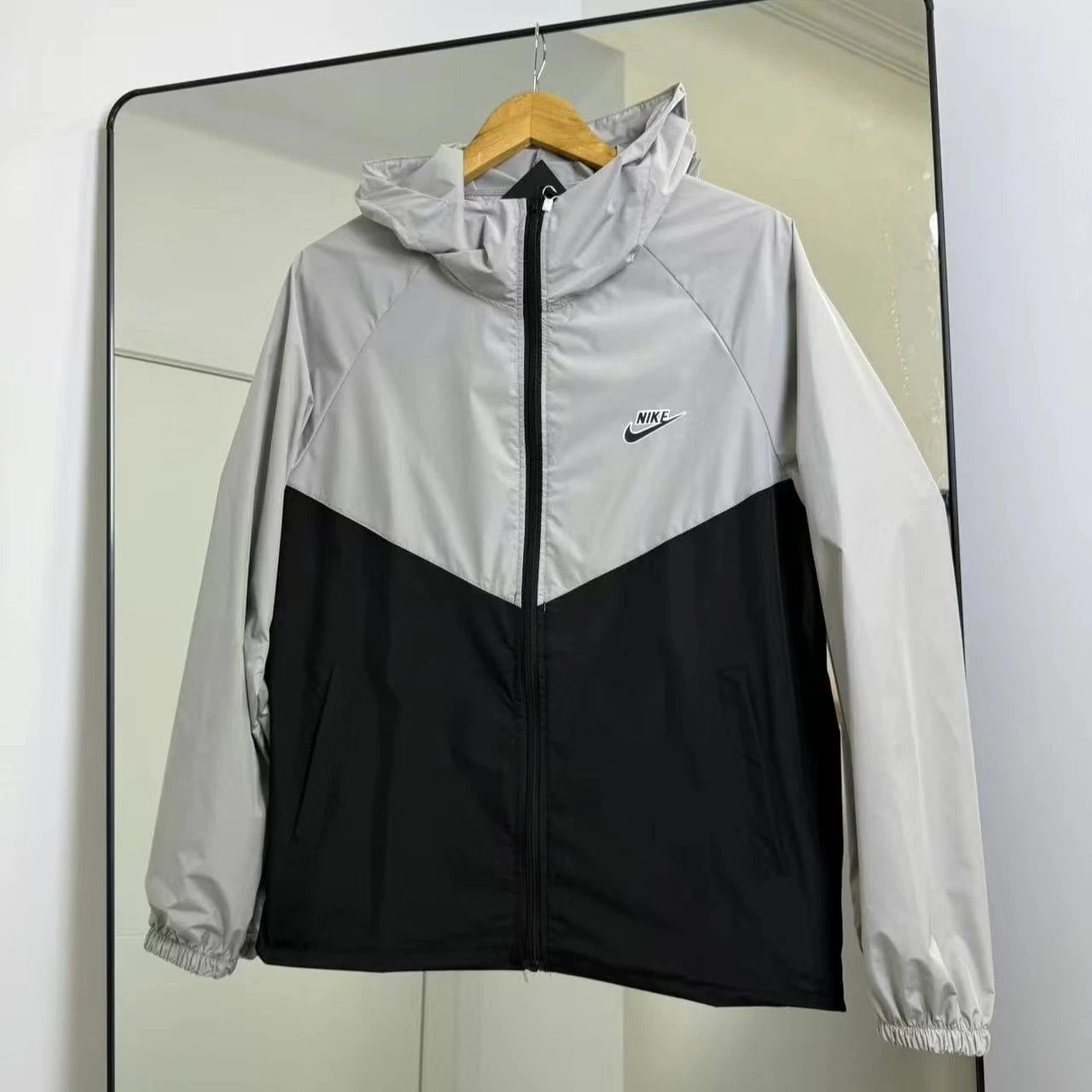 Product view 16