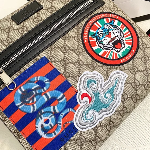Gucci Crossbody Bags Messenger Bag product detail image 3