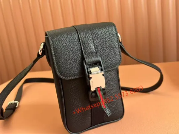Gucci GG Marmont Mini Crossbody Bag Black - 1