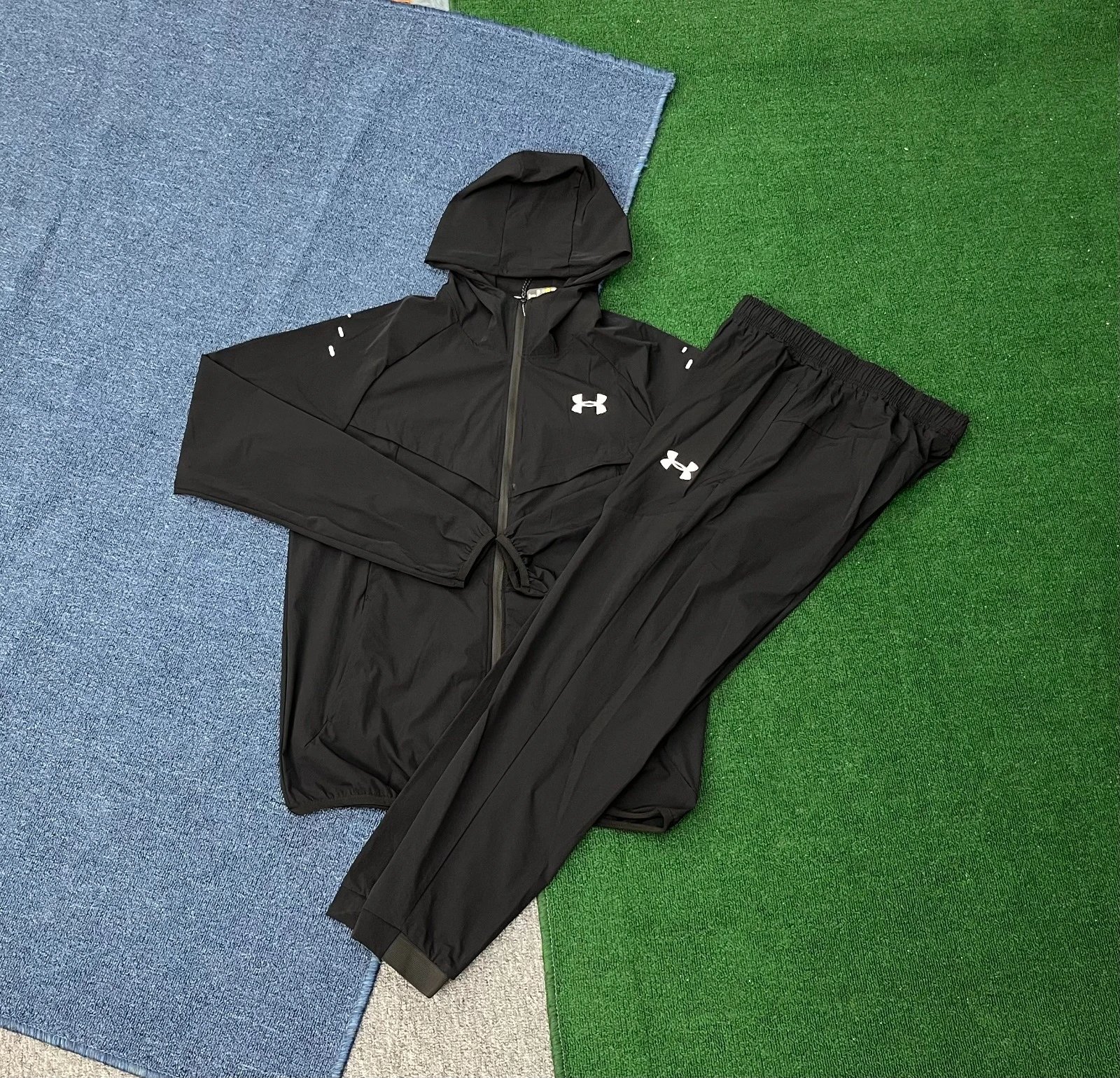 Black Reflective Hoodie Set -2 WhatsApp+86 159 8088 5450