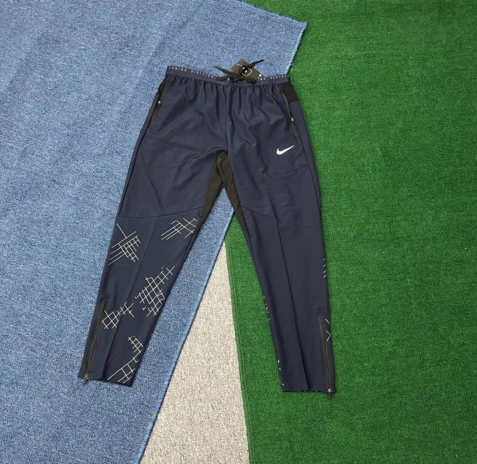 Blue pants WhatsApp+86 159 8088 5450