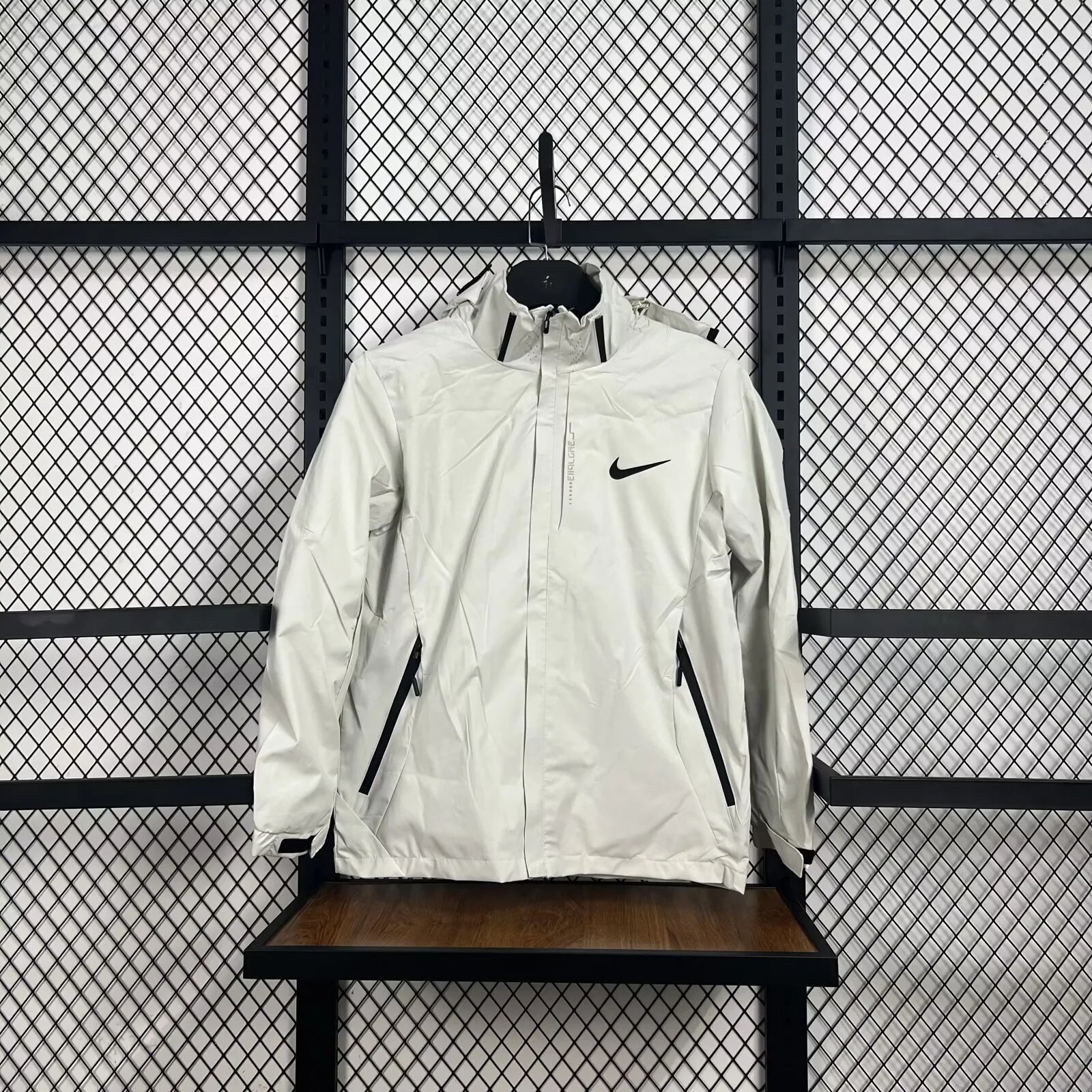 White assault suit WhatsApp+86 159 8088 5450