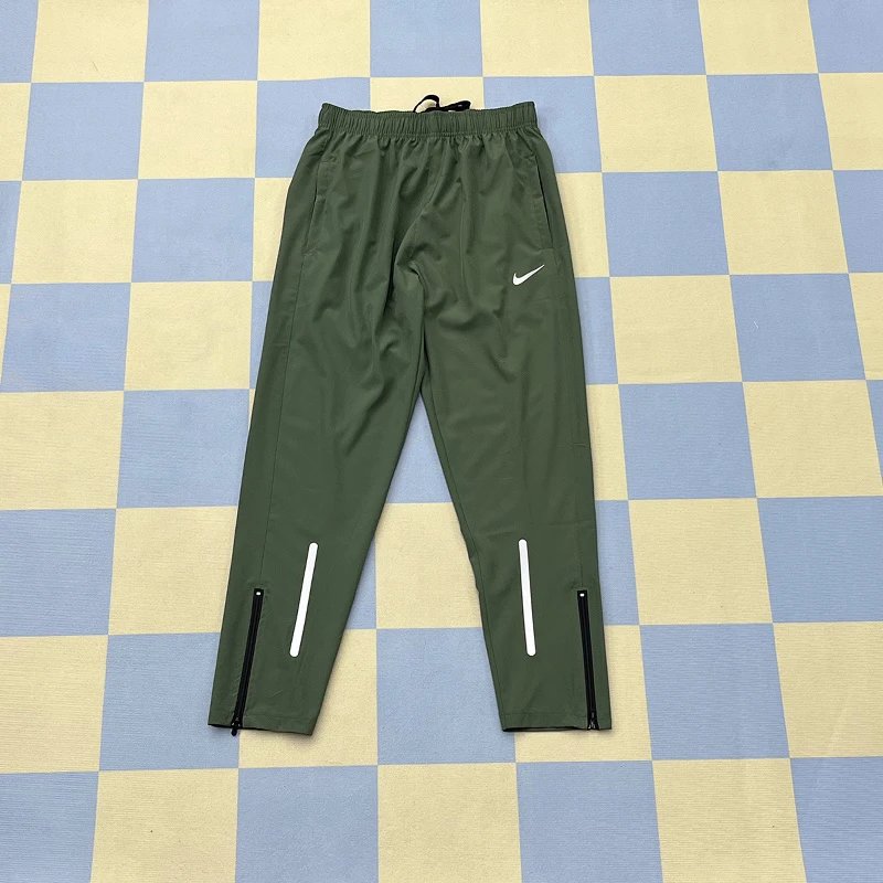 Green pants WhatsApp+86 159 8088 5450