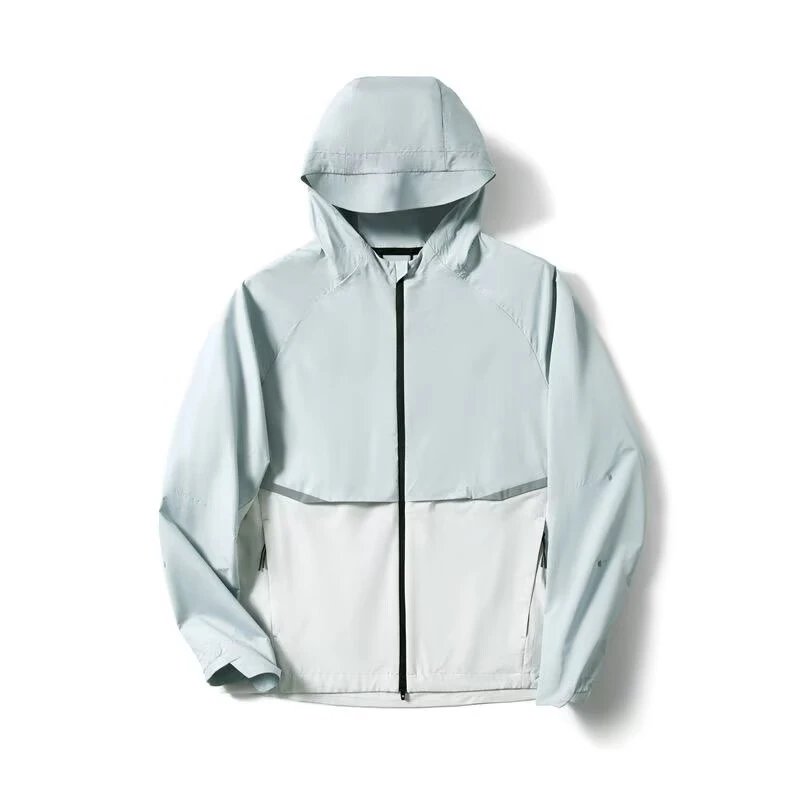 On Matching Sets Hooded reflective jacket and training pants set image 6