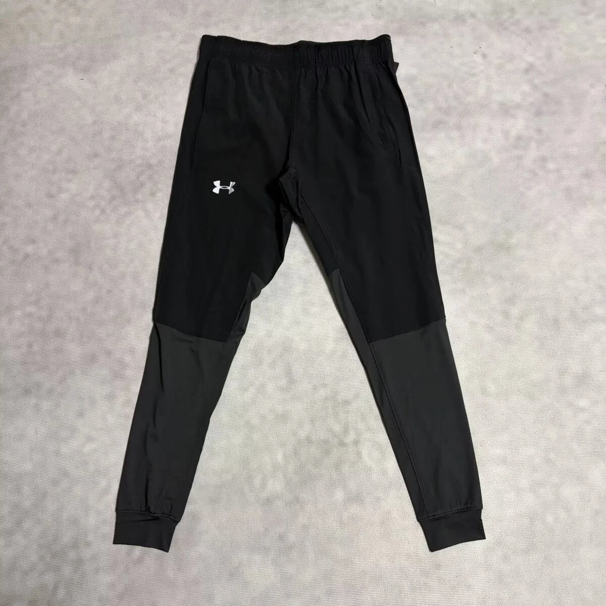 Nike Jackets Running Graphic Half-Zip Jacket — UA.02