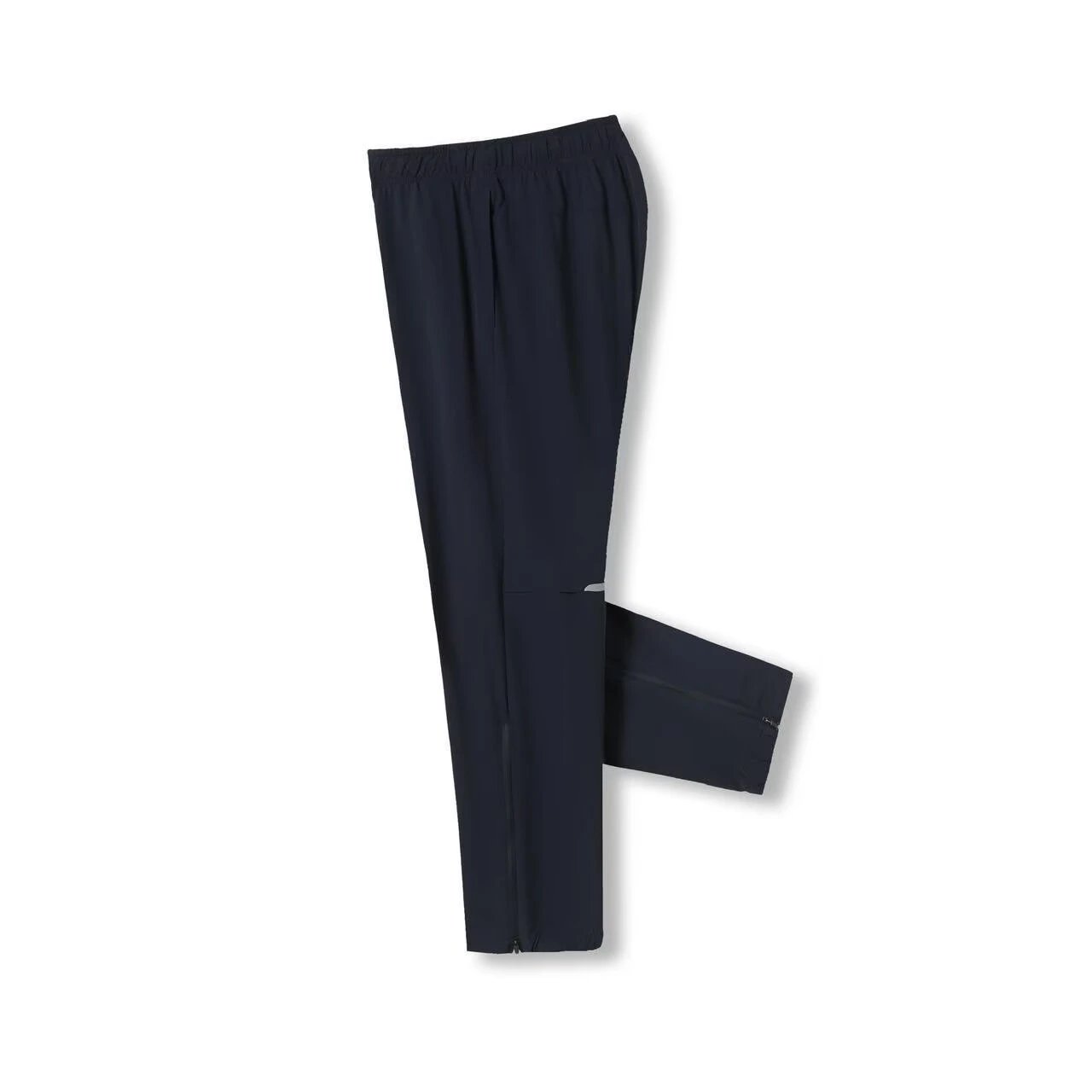 On Matching Sets Hooded reflective jacket and training pants set image 9