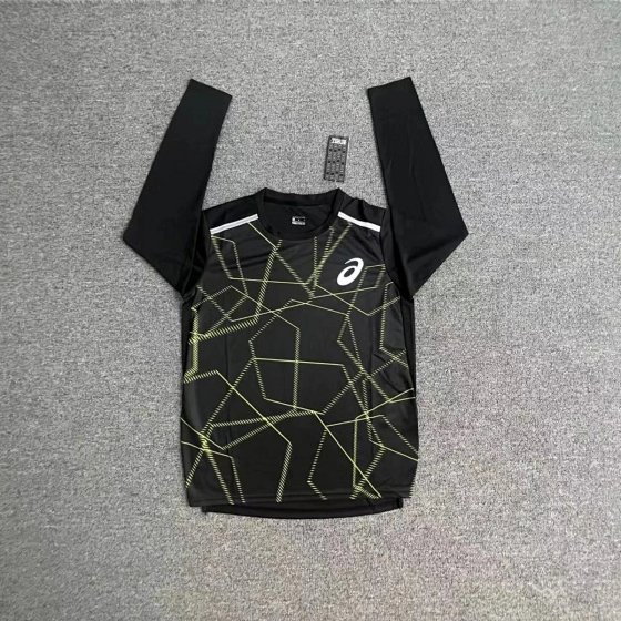 RNC long sleeved sportswear (non quality issue, non refundable and non exchangeable)