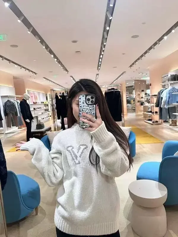 Louis Vuitton Knitwear LV Monogram intarsia crewneck sweater product detail image 6