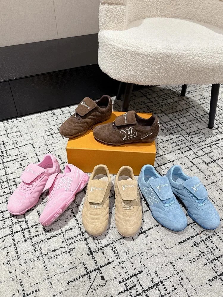 Louis Vuitton Sneakers LV Footprint Soccer image 1