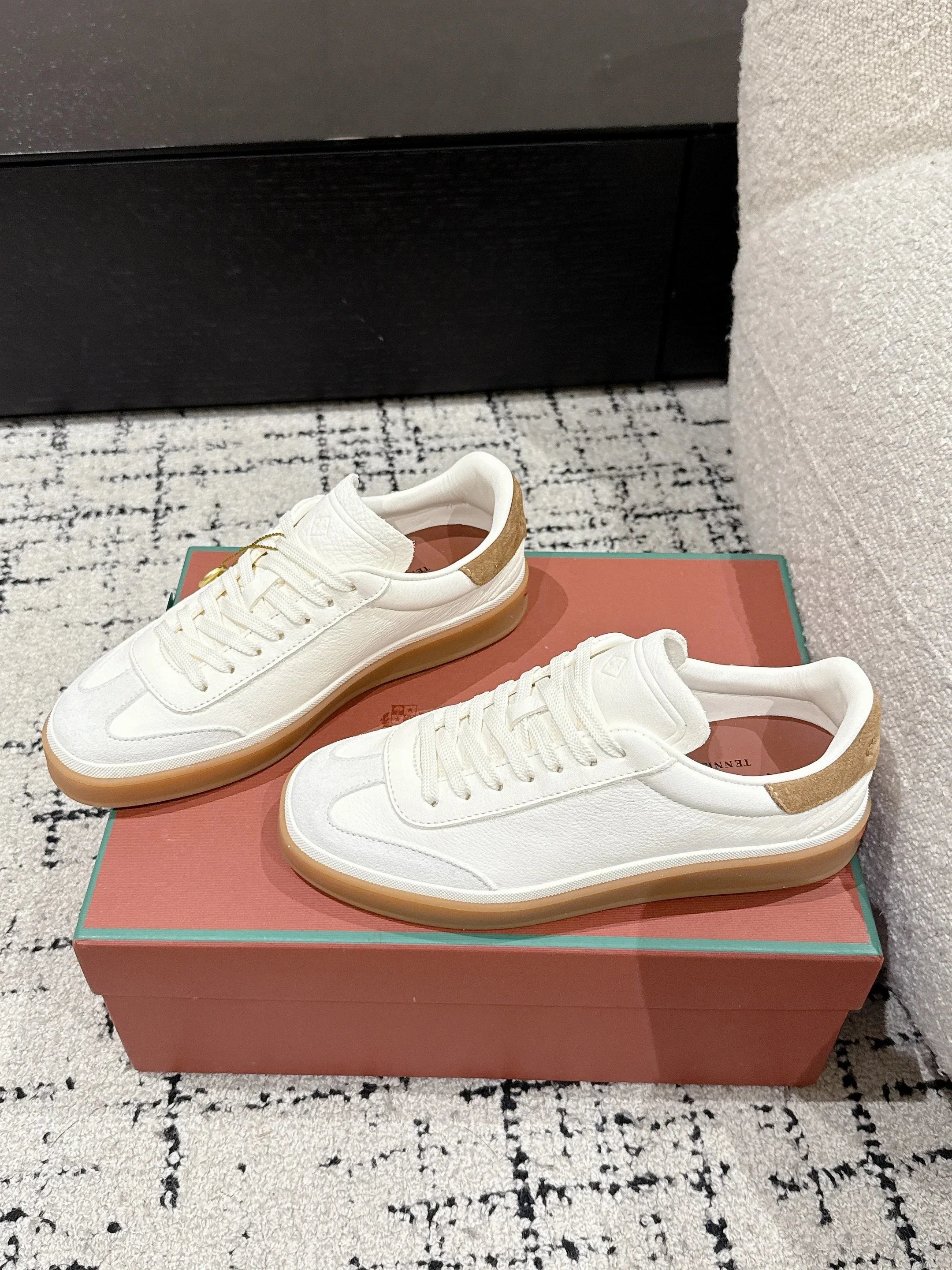 Unbranded Sneakers Tennis Walk Low-Top Gum-Sole — LP De08