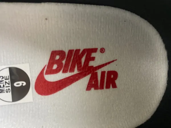 Nike Air Jordan 1 Low 'Chicago' Black Cement Sneakers - 8