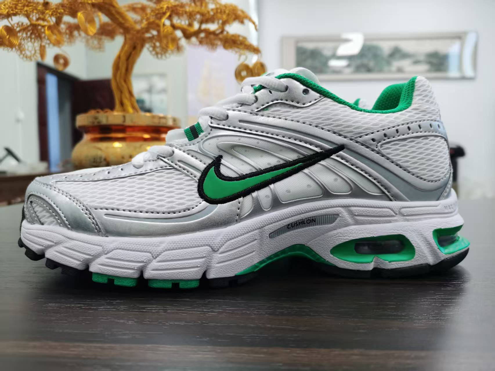 Nike Air Max Torch 4 Gray/Black Running Shoes - 28