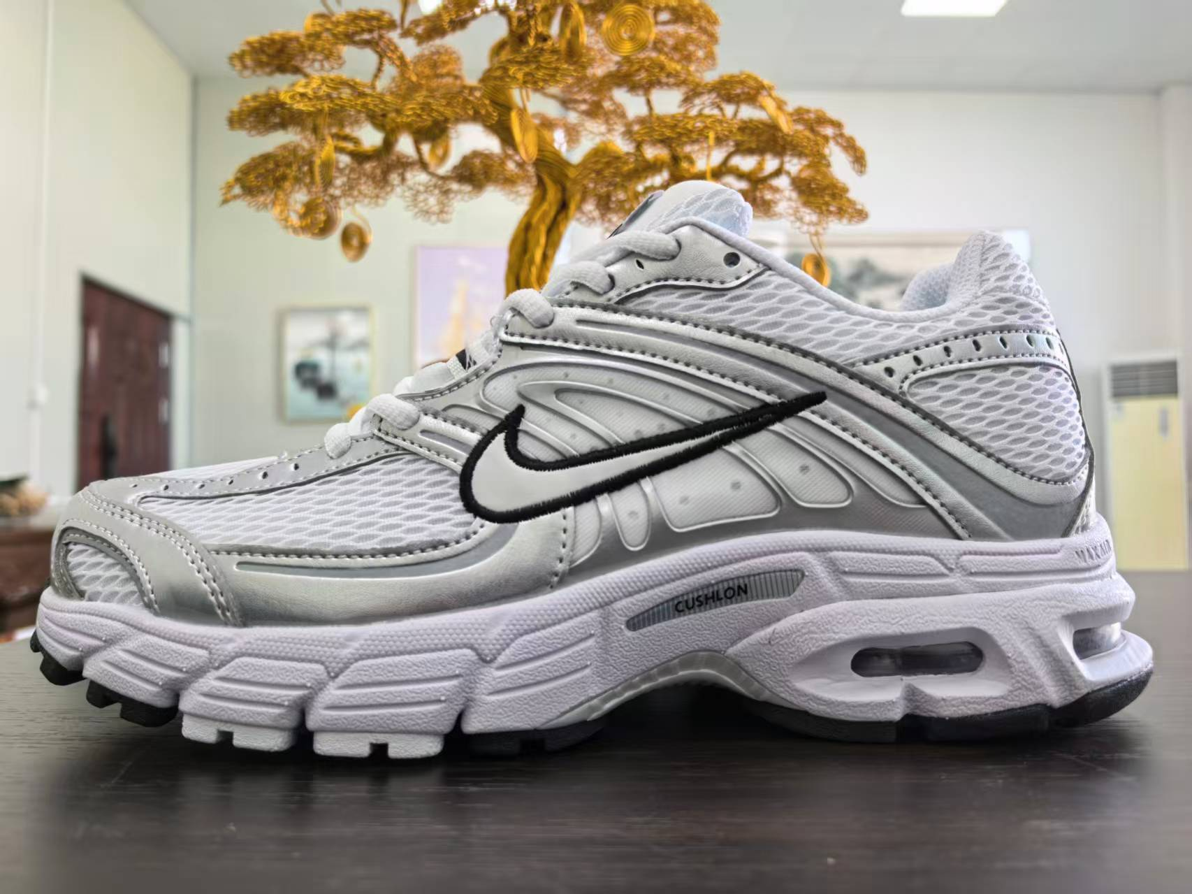 Nike Air Max Torch 4 Gray/Black Running Shoes - 27