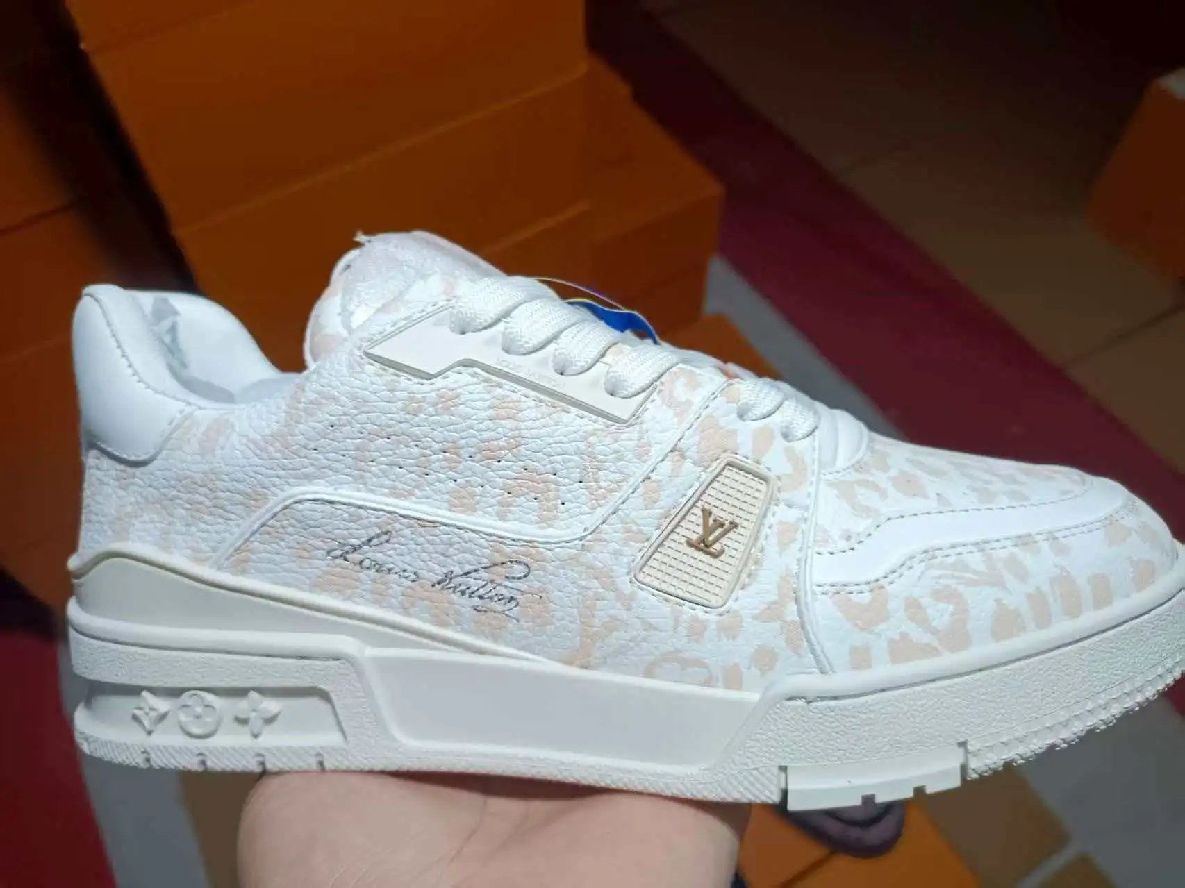 LV Trainer