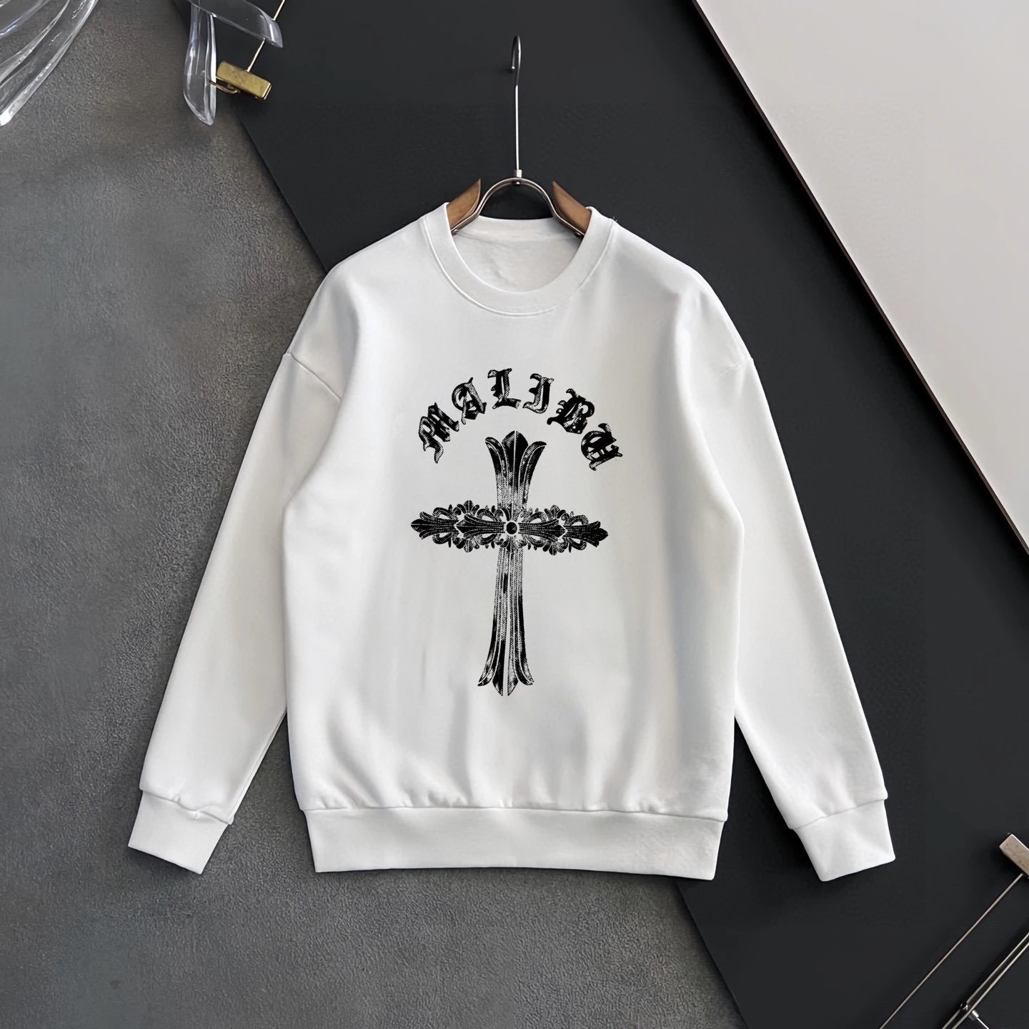 MALIBU Cross Print Sweatshirt 