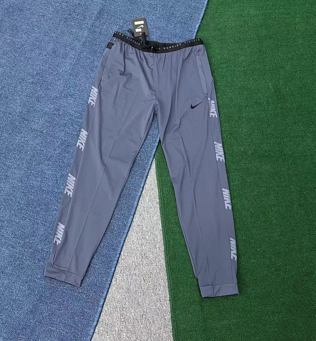 Nike Pants 3+ colorways [Premium Quality] foto 3