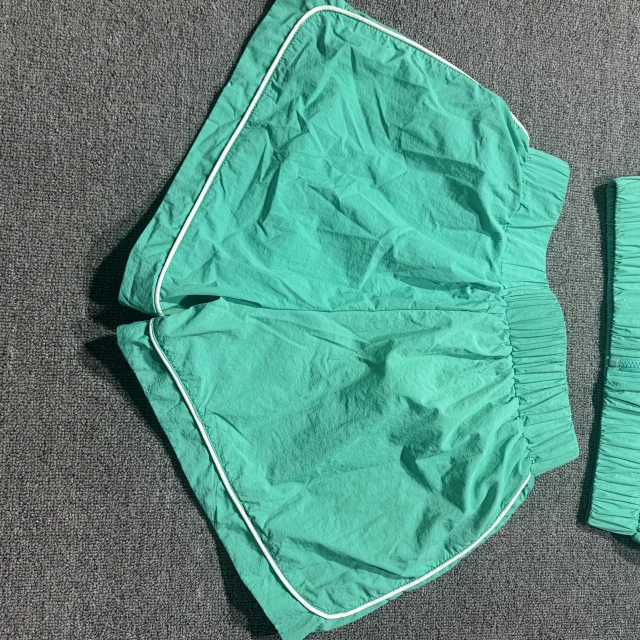 Alo Matching Sets Zip-up jacket and shorts set with contrast piping product detail image 7