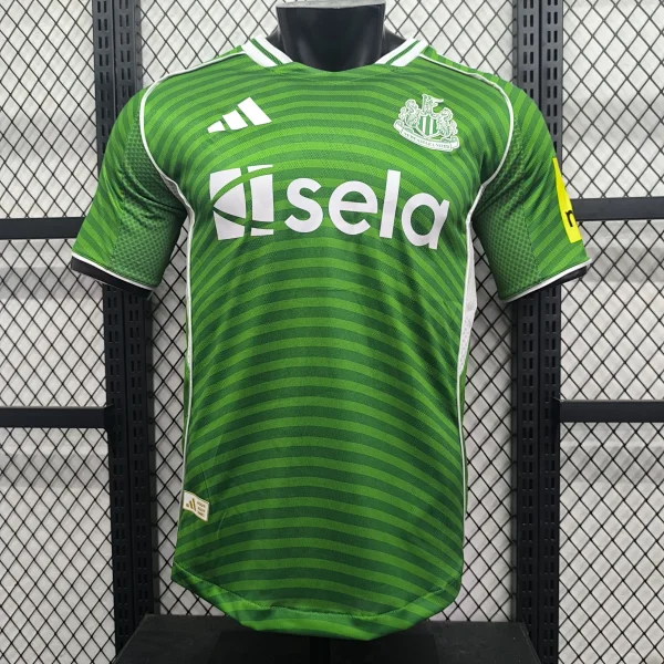 2526 Newcastle away player version jersey