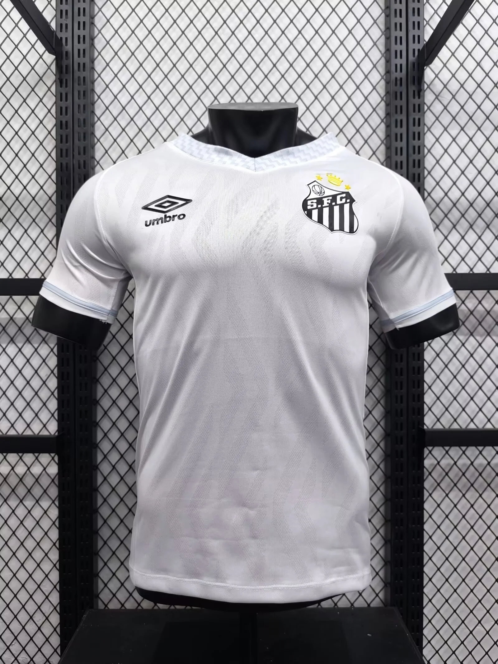 25/26 Santos Home Jersey (Player Version)