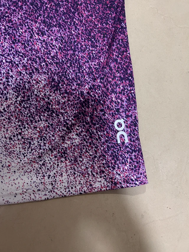 On Matching Sets Short-sleeve T-shirt and shorts set with speckled gradient print product detail image 7