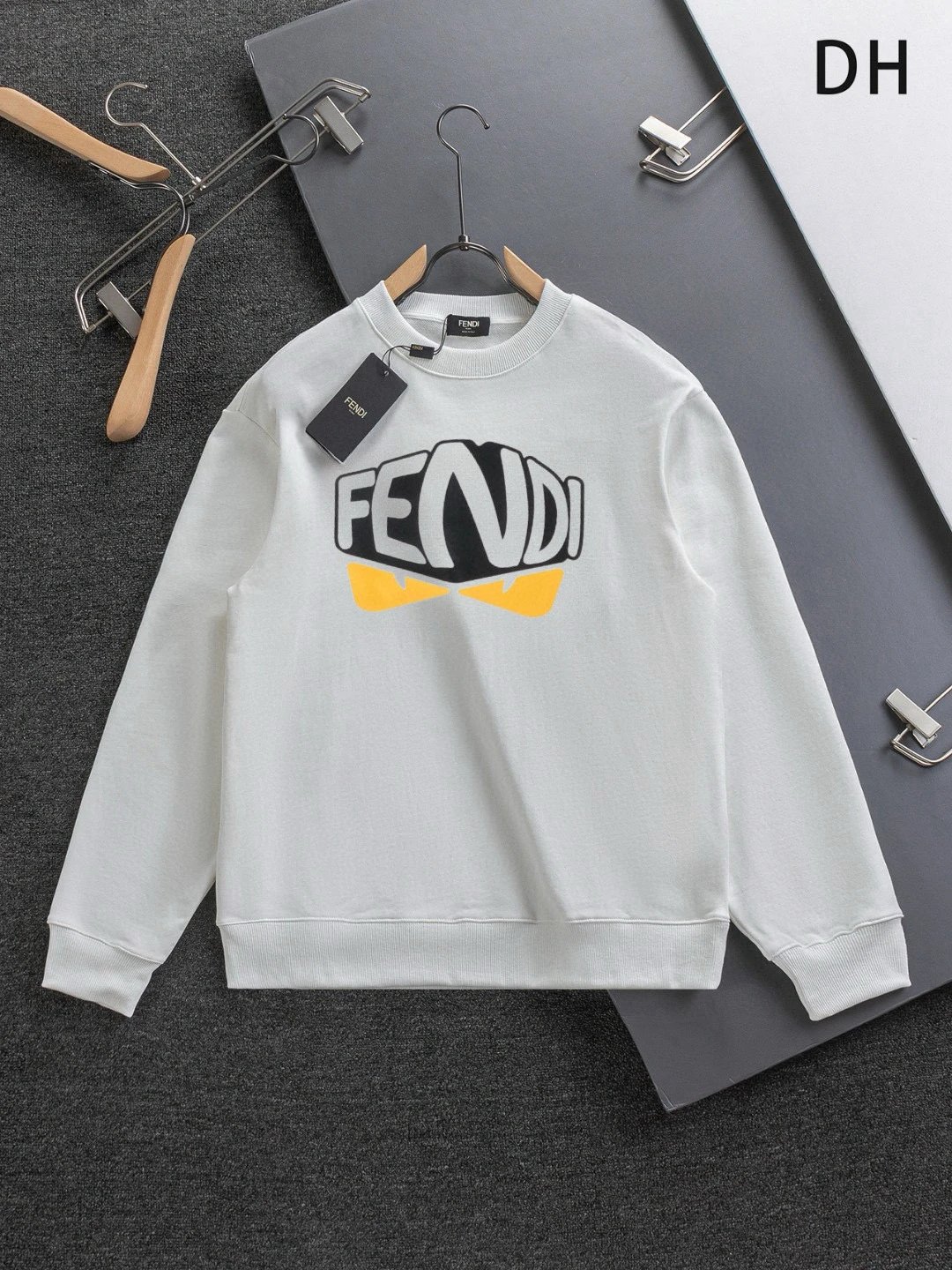 Fendi Roma Logo Print Black Hoodie - 9