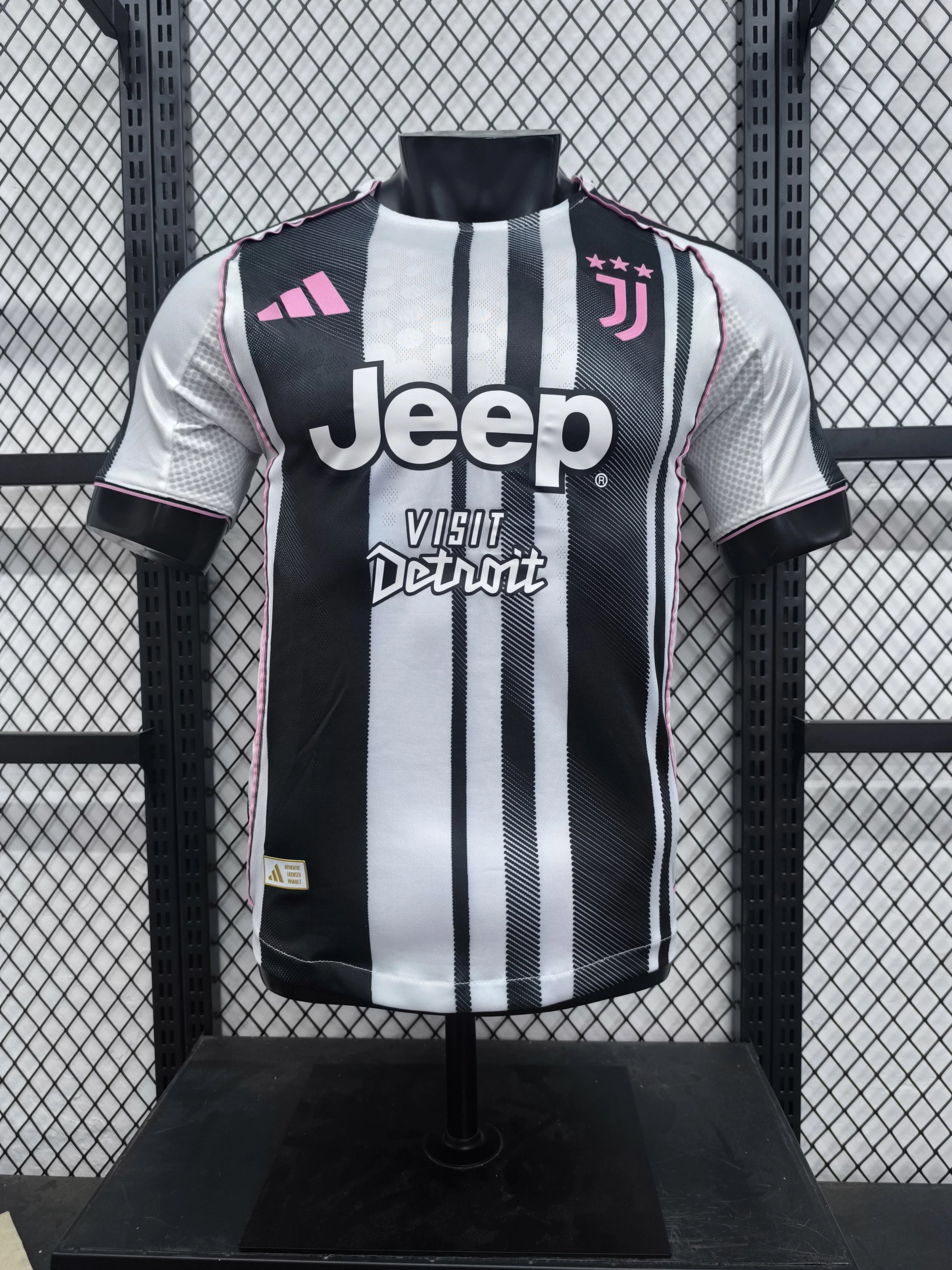 2526 Season Juventus Home and Away Player Version Jerseys